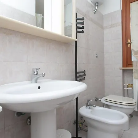 Con Giardino A - M148 * Marcelli